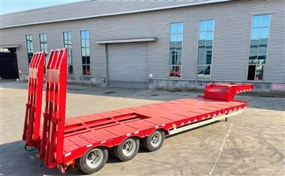 Trailer Tempat Tidur Semi Rendah 40 kaki